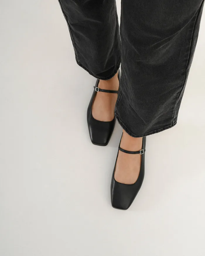 BALLET jomercer Women Serenity casual flats black leather
