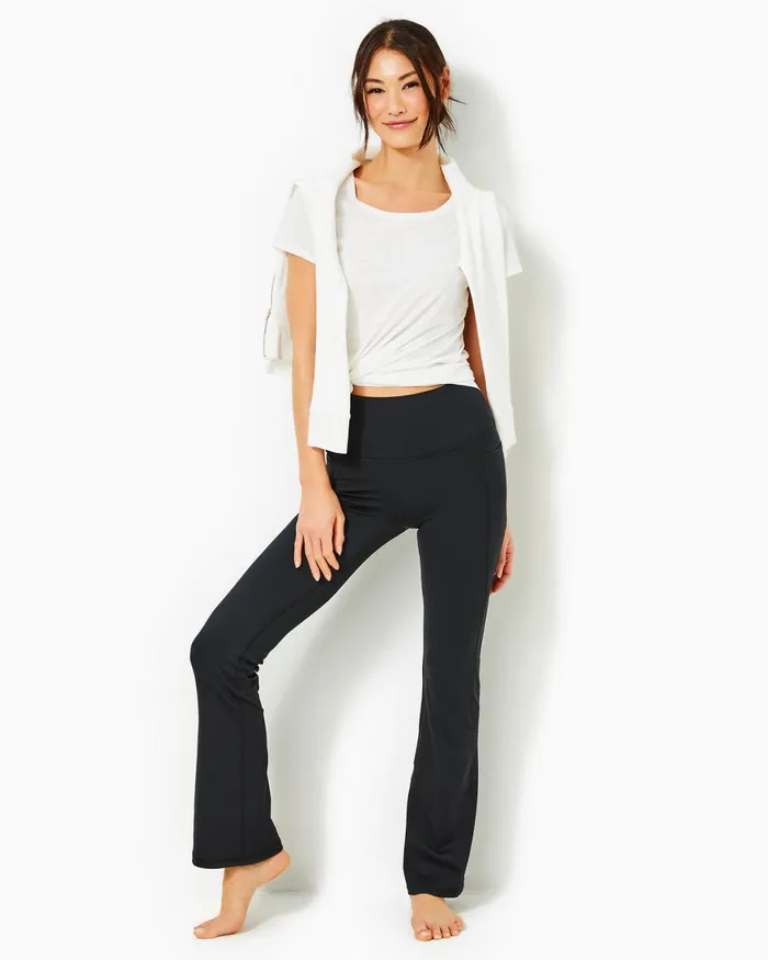 Bottoms Women Lilly Pulitzer UPF 50 Luxletic 315034 Carpe Vita Flare Legging Onyx Bottoms Women Lilly Pulitzer UPF 50 Luxletic 315034 Carpe Vita Flare Legging Onyx