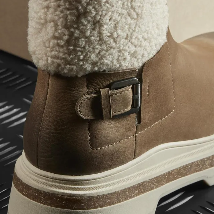 Clarks Ankle Boots Hencroft Madi Waterproof Dark Sand Warmlined 8211 Women