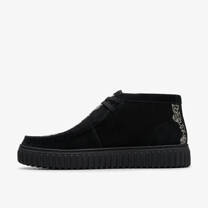 Clarks Black Boots Torhill Woven Black Suede 8211 WomenMen