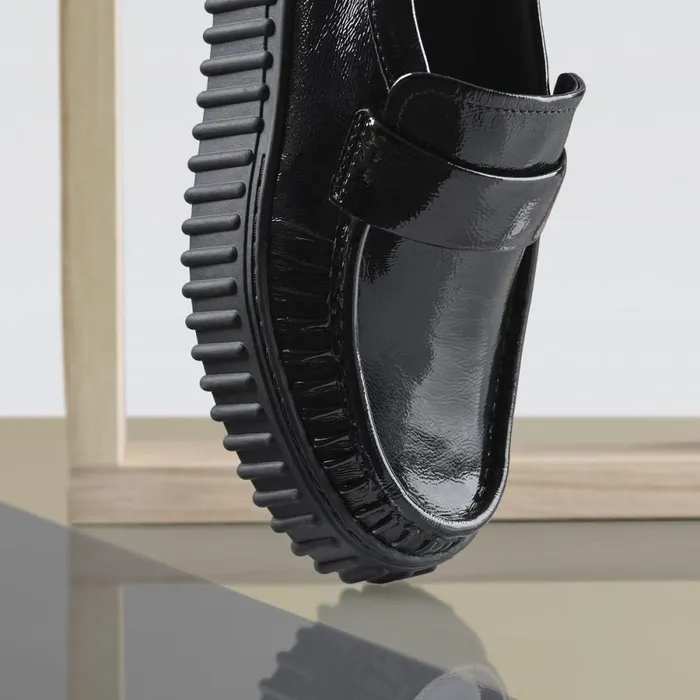 Clarks Black Shoes Torhill Mocc Black Patent 8211 Women