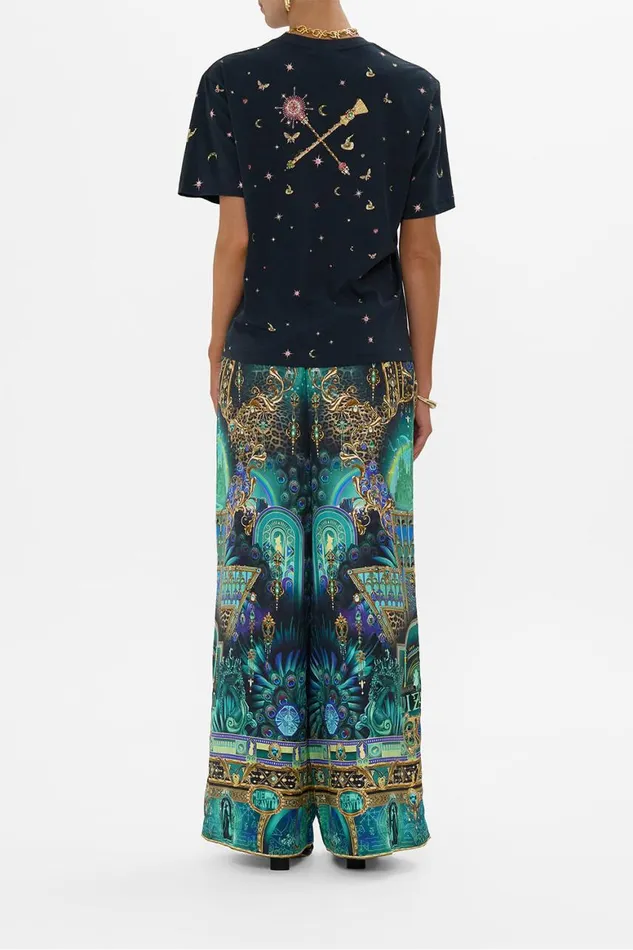 CLASSIC TEE DEFY GRAVITY Defy Gravity Womens Camilla Tees