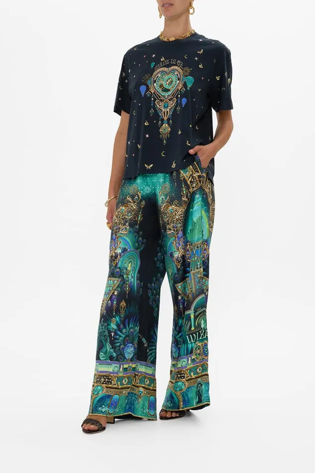 CLASSIC TEE DEFY GRAVITY Defy Gravity Womens Camilla Tees