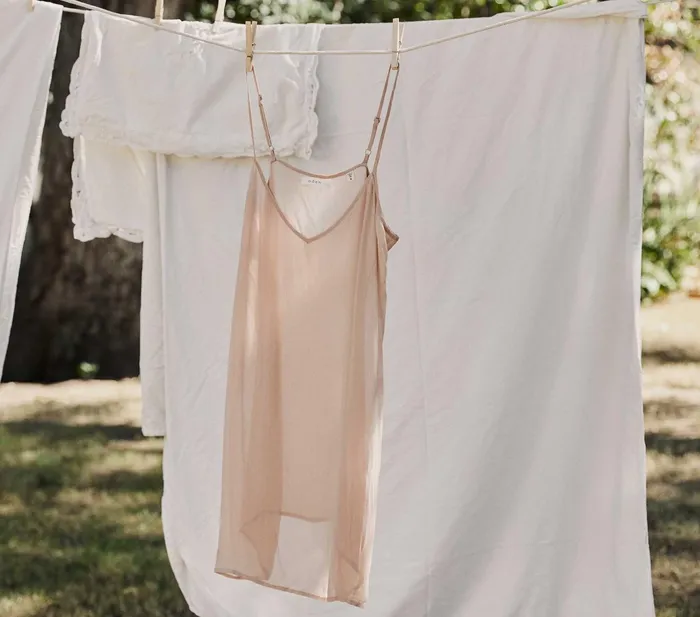 DEN Slips Women Short Deep VNeck Slip Conch