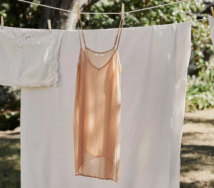 DEN Slips Women Short Deep VNeck Slip Sand Dollar