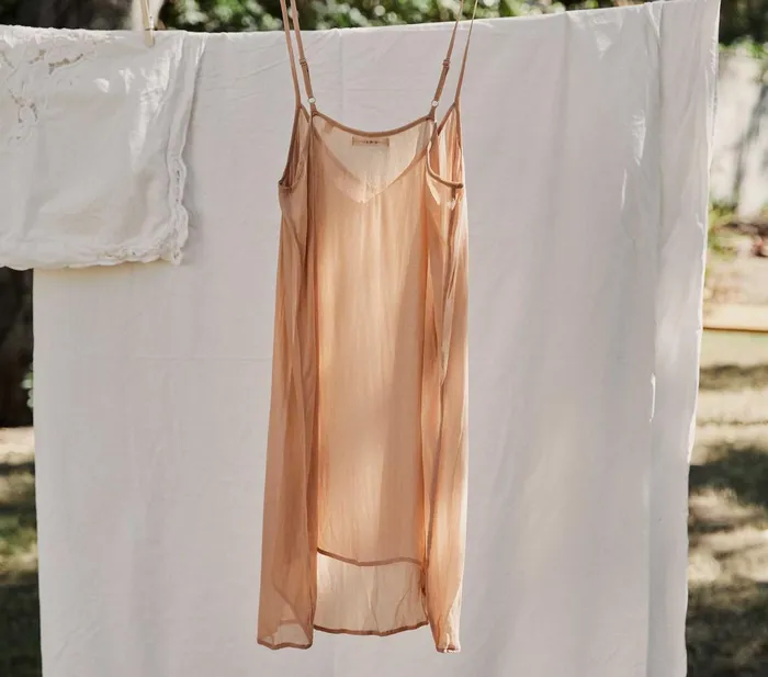 DEN Slips Women Short Deep VNeck Slip Sand Dollar