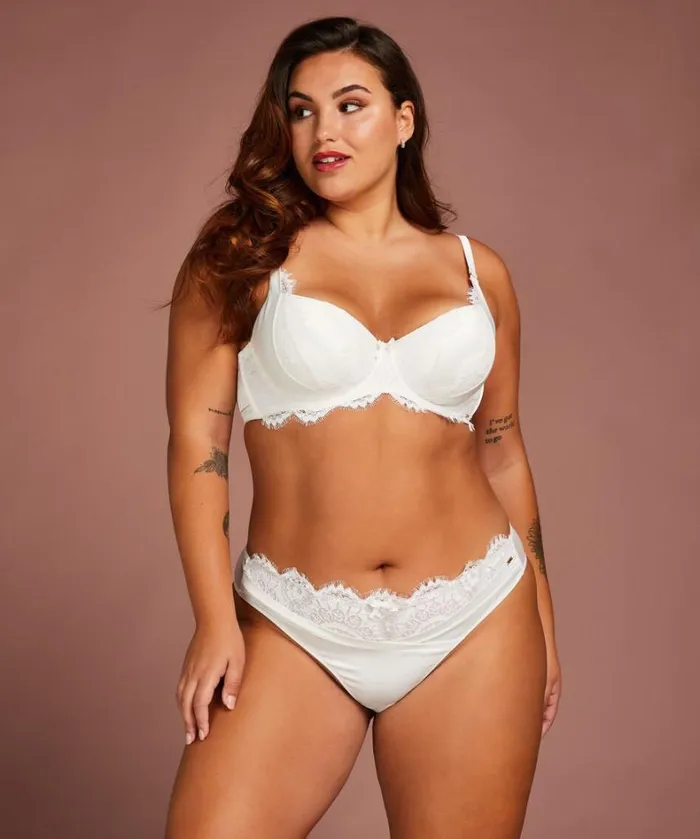 Hunkemller Hannako Thong 8211 White White 8211 Women Hunkemller Hannako Thong 8211 White White 8211 Women