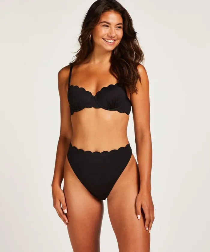 Hunkemller Highcut Scallop Bikini Bottoms 8211 Black Black 8211 Women Hunkemller Highcut Scallop Bikini Bottoms 8211 Black Black 8211 Women