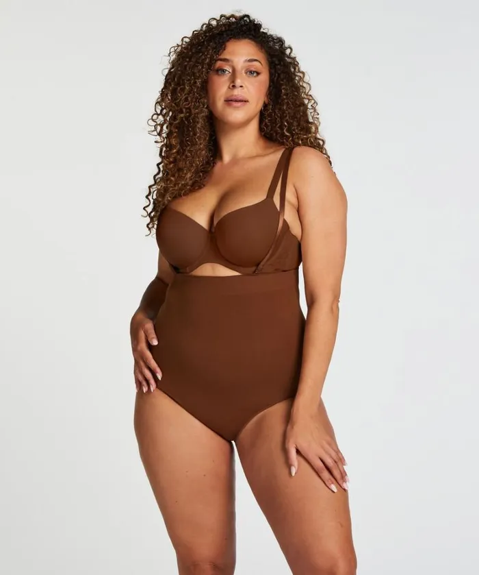 Hunkemller Seamless Enhancing High Waisted Knickers 8211 Red Red 8211 Women Hunkemller Seamless Enhancing High Waisted Knickers 8211 Red Red 8211 Women