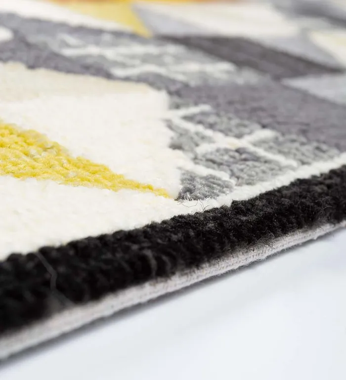 Indoor Living IndoorOutdoor Springtime Quilt Polypropylene Rug Runner Plow and Hearth Small Accent Rugs