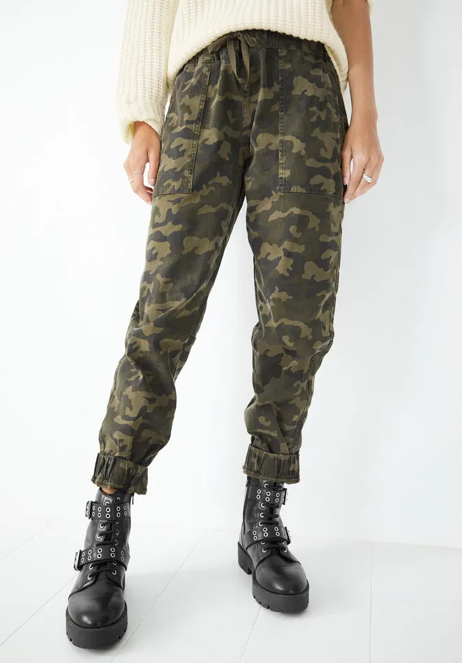 Joggers and Leggings Women Hush Edie Stretch Joggers Camo