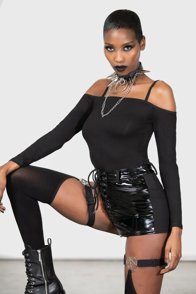 Killstar Basics Women Devastate Bardot Top