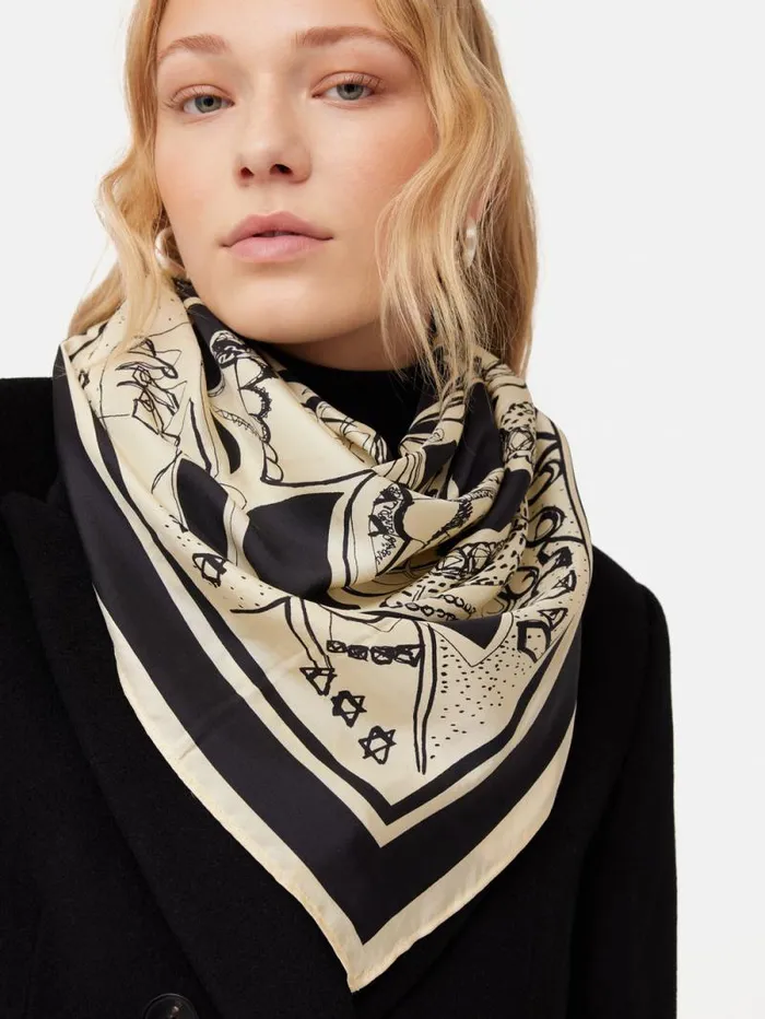 Kings and Queens Silk Scarf Monochrome Women Jigsaw Ponchos and Scarves