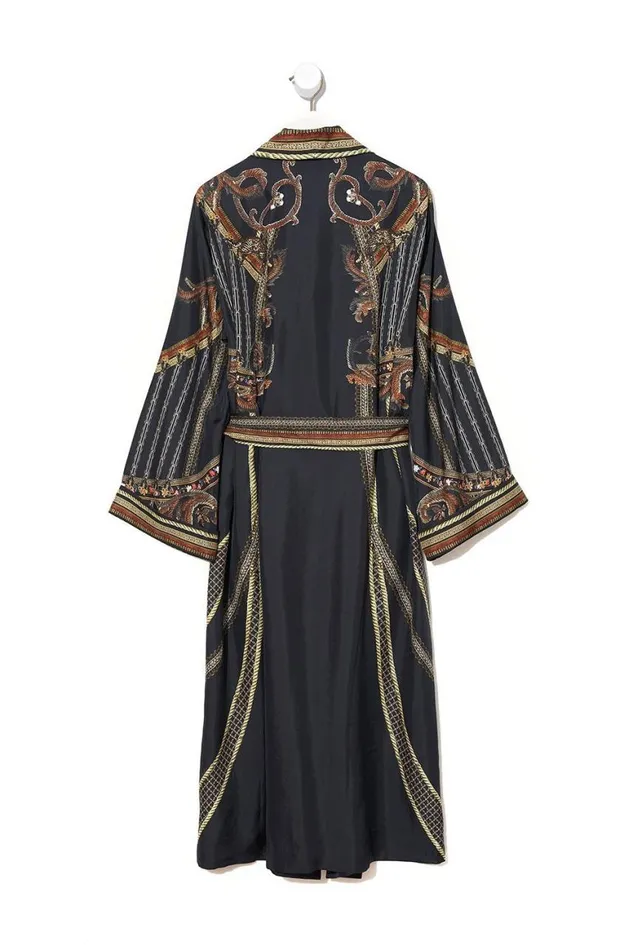 LONG LINE ROBE BELLE OF THE BAROQUE Belle Of The Baroque Mens Camilla Robes