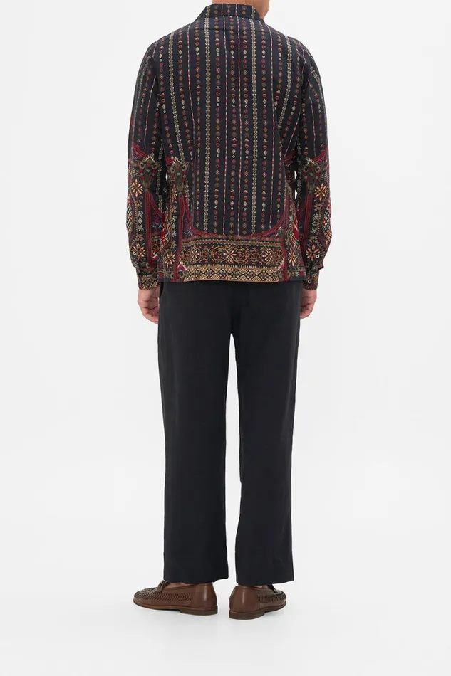 LONG SLEEVE CAMP COLLARED SHIRT THE WANDERING ONES The Wandering Ones Mens Camilla Shirts LONG SLEEVE CAMP COLLARED SHIRT THE WANDERING ONES The Wandering Ones Mens Camilla Shirts
