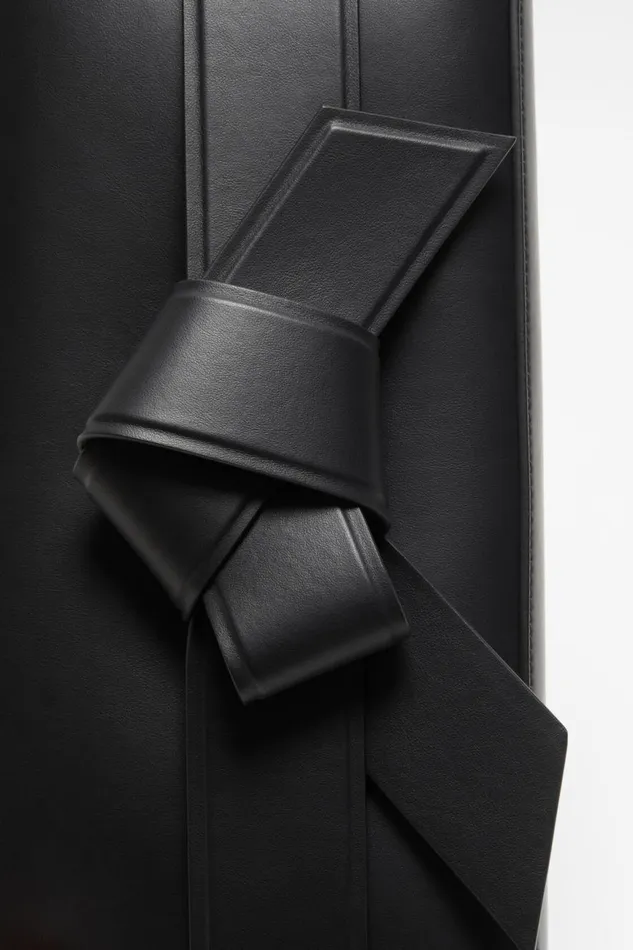 Men Musubi Shoulder Bag Black Acne Studios Bags