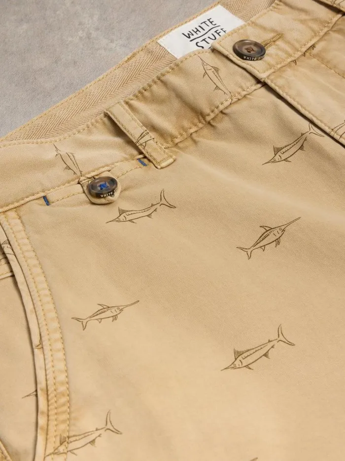 Men SHORTS White Stuff Swordfish Chino Short Natural Print