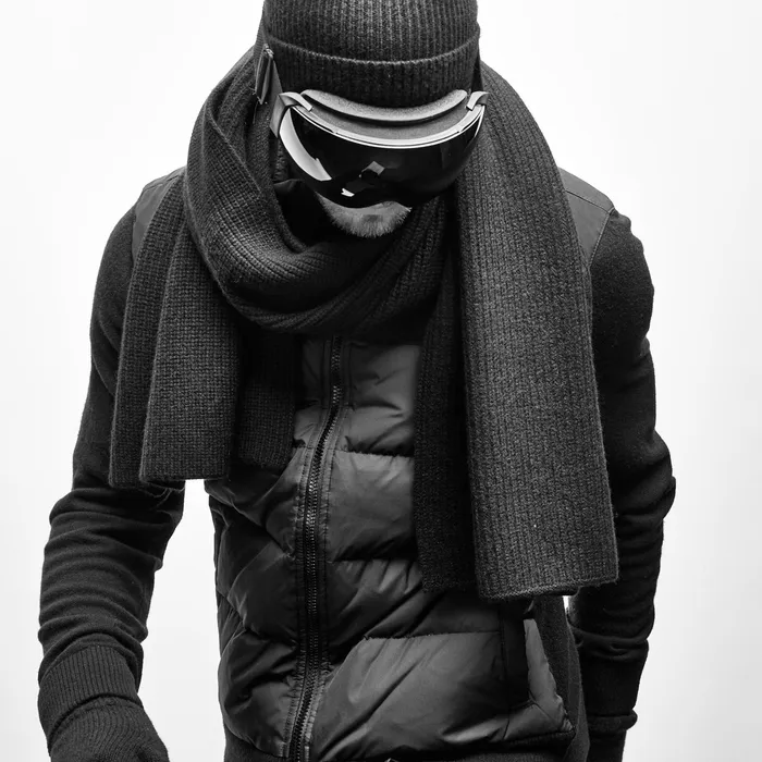 MENWOMEN James Perse ASPEN COLLECTION Thermal Cashmere Scarf Black