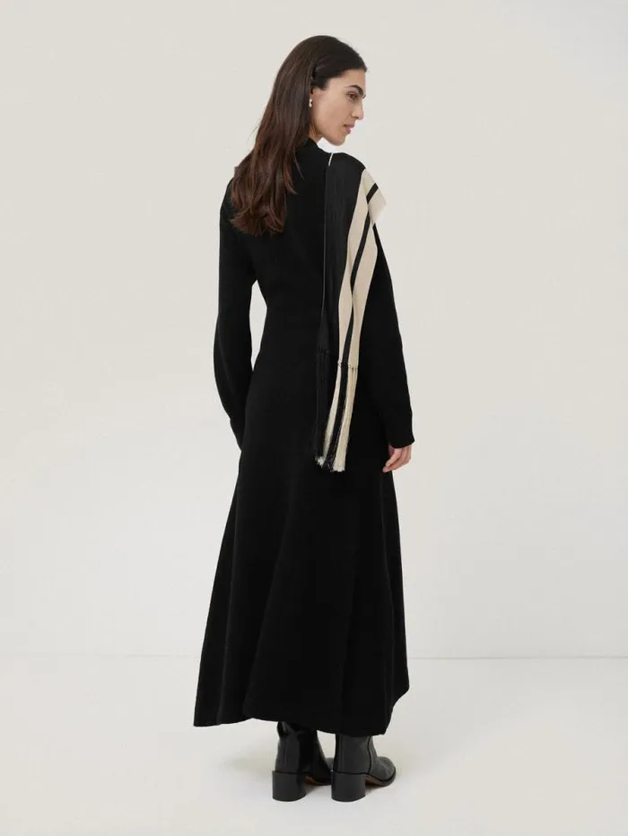 Opera Scarf Knitted Dress Black Women Jigsaw Knitwear and Cashmere
