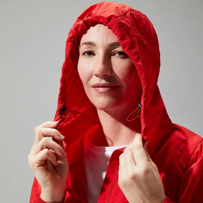 Softshells Women Berghaus Milham Windproof Jacket 8211 Red
