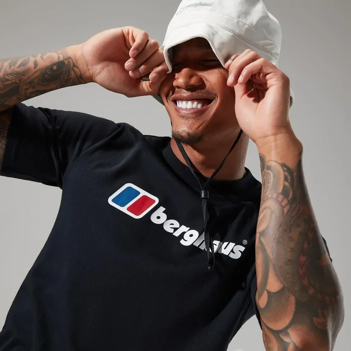 TShirts Men Berghaus Organic Big Classic Logo Tee Black