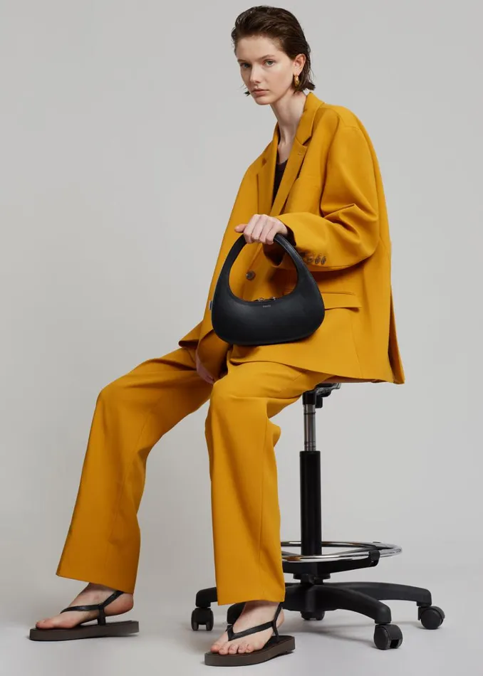 The Frankie Shop Bea Blazer 8211 Mustard Shop Suits