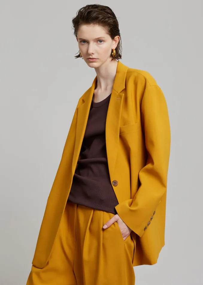 The Frankie Shop Bea Blazer 8211 Mustard Shop Suits