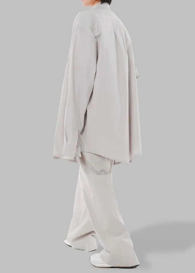 The Frankie Shop Carly Wide Shirt 8211 Taupe Shop Tops