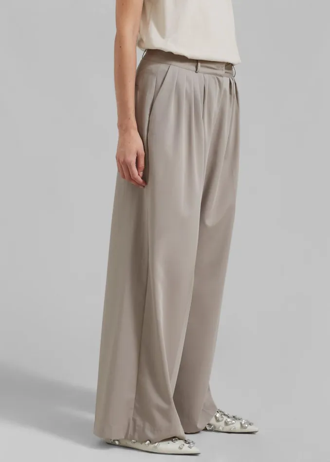 The Frankie Shop Catalina Pleated Trousers 8211 Grey Shop Bottoms