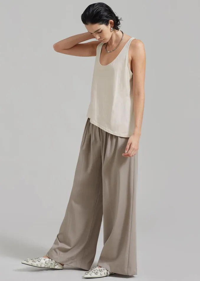 The Frankie Shop Catalina Pleated Trousers 8211 Grey Shop Bottoms