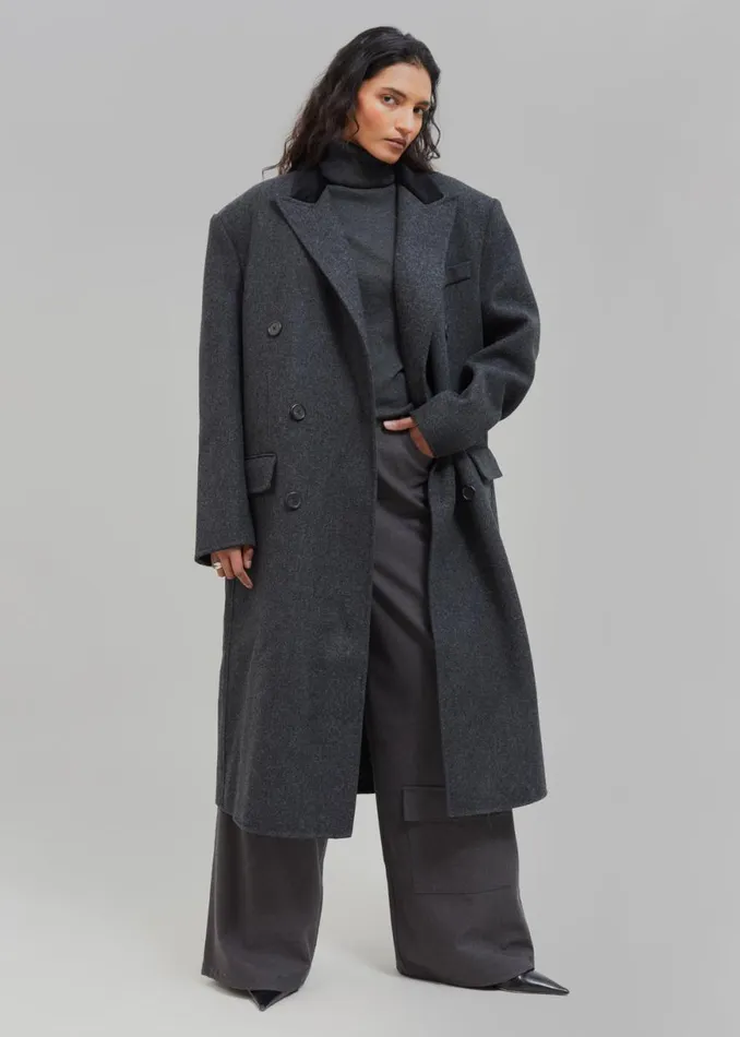 The Frankie Shop Dolly Contrast Collar Coat 8211 Dark Grey Melange Shop Outerwear