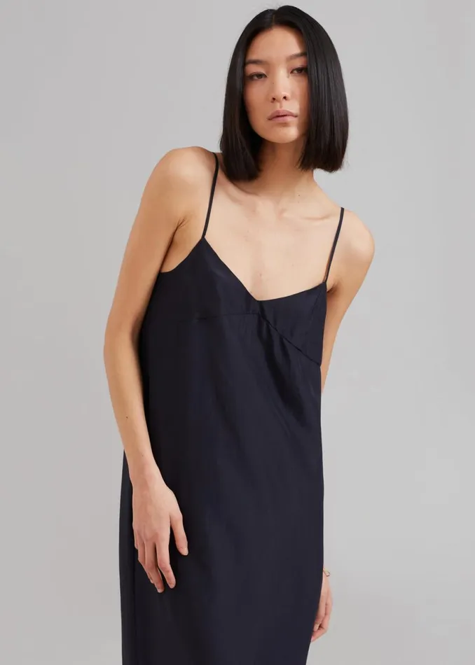 The Frankie Shop Dylana Sleeveless Maxi Dress 8211 Navy Shop Dresses