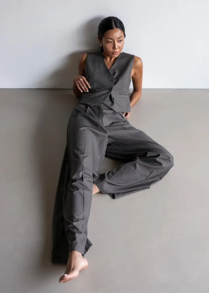 The Frankie Shop Ivey Pintuck Trousers 8211 Grey Melange Shop Clothing
