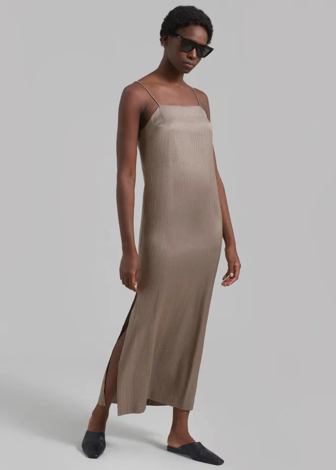 The Frankie Shop Loulou Studio Arja Long Dress 8211 BrownBlack Shop Clothing