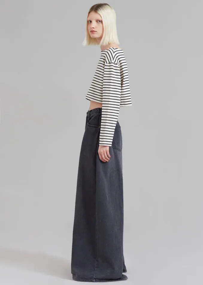 The Frankie Shop Sasha Wide Leg Jeans 8211 Dark Grey Shop Clothing