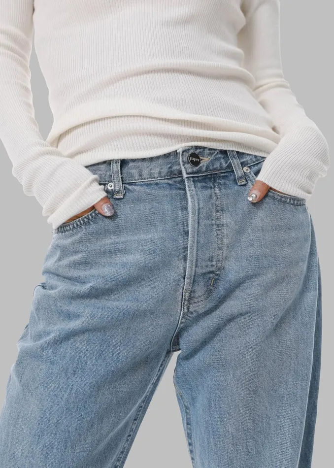 The Frankie Shop Susanna Jeans 8211 Light Wash Shop Clothing