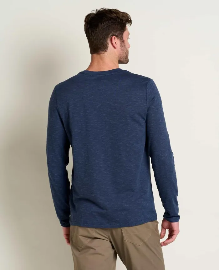 ToadandCo Jackets and Layers Tempo Long Sleeve Crew True Navy 8211 Men039s