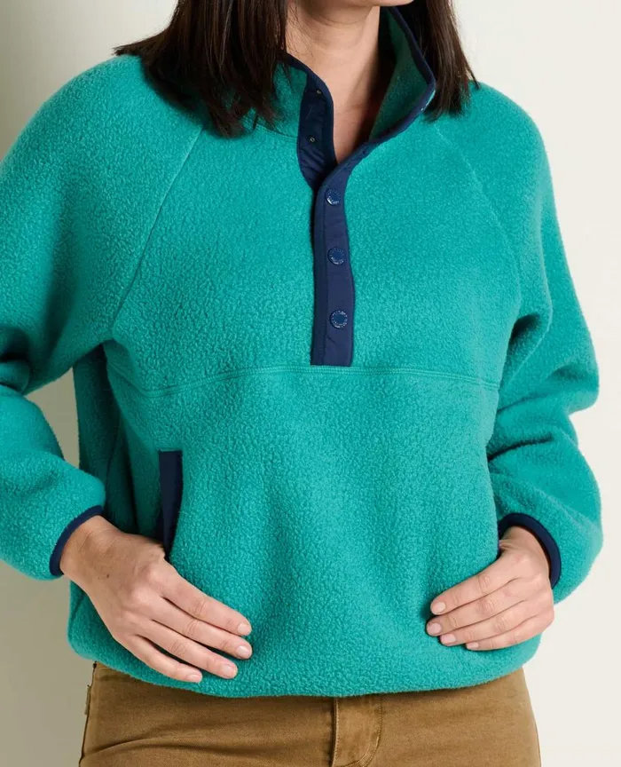 ToadandCo Jackets and Layers Women039s Campo Fleece Pullover Cyan 8211 Women039s
