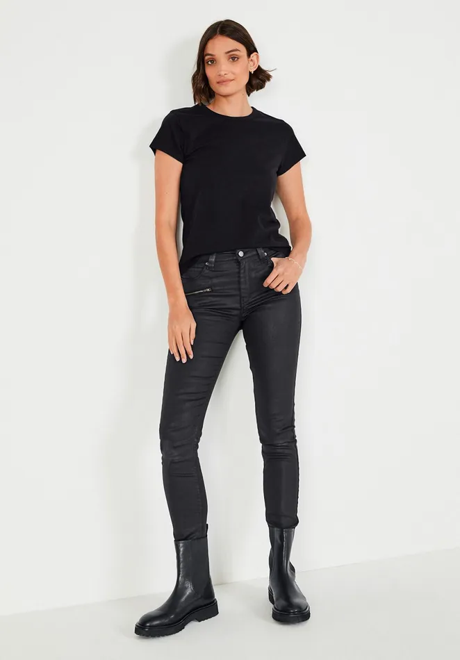Tops and TShirts Women Hush Slim Fit Crew Tee Black