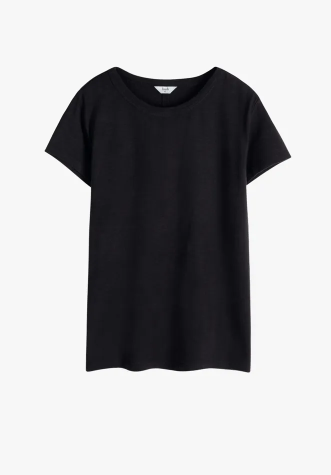 Tops and TShirts Women Hush Slim Fit Crew Tee Black