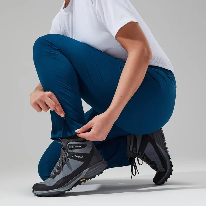Trousers and Pants Women Berghaus Lomaxx Pant 8211 Dark Blue
