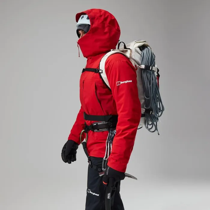 Waterproof Men Berghaus MTN Seeker GTX Jacket 8211 Red