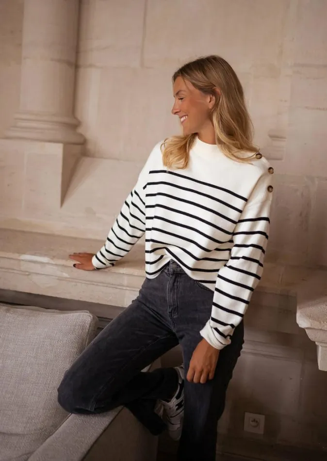 Women039s Clothing Sweaters Easy Clothes Ecru And Black Striped Manou Sweater Women039s Clothing Sweaters Easy Clothes Ecru And Black Striped Manou Sweater
