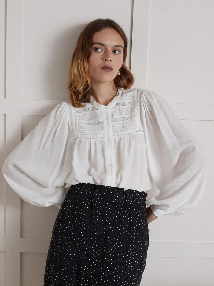 Women Clothing Cyrillus Shirt Made With A Flowing Textured Fabric Ecru