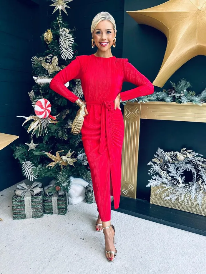 Women Day Dress Canella Lane Elena Plisse Ruched Long Sleeve Midi Dress Red