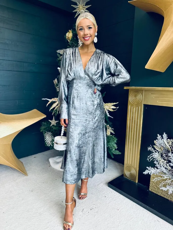Women Day Dress Canella Lane Evana Batwing Metallic Midi Dress Silver