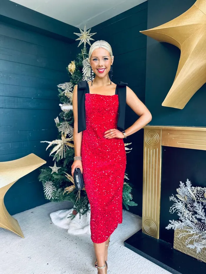 Women Day Dress Canella Lane Grace Bow Detail Sequin Midi Dress Red