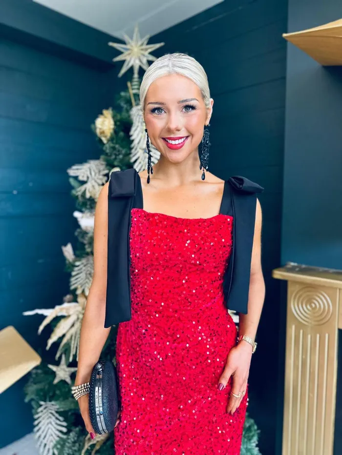Women Day Dress Canella Lane Grace Bow Detail Sequin Midi Dress Red