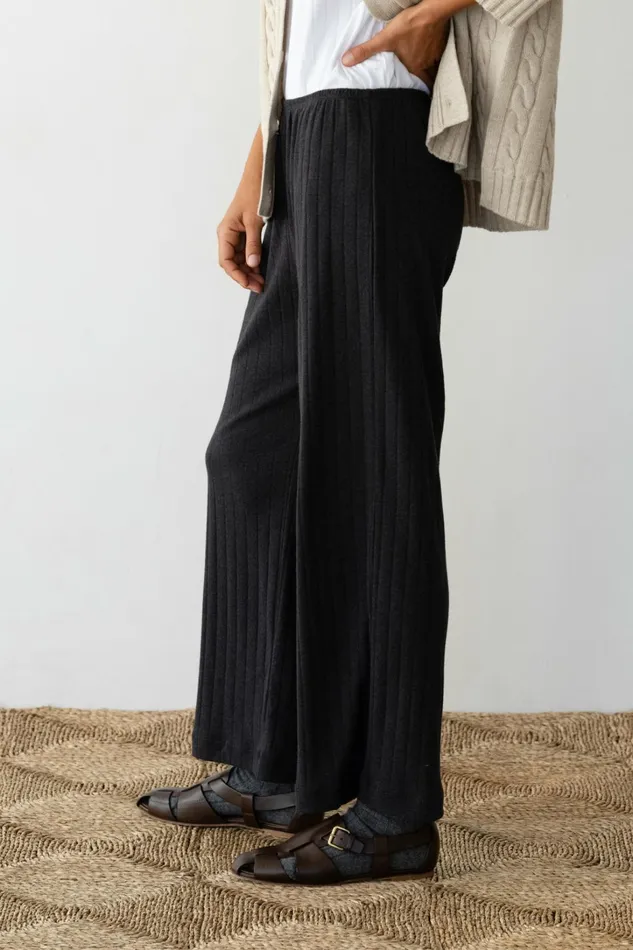 Women DONNI Bottoms The Pointelle Simple Crop Pant