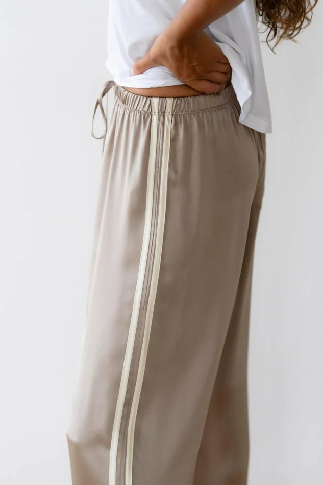 Women DONNI Bottoms The Silk Stripe Crop Pant